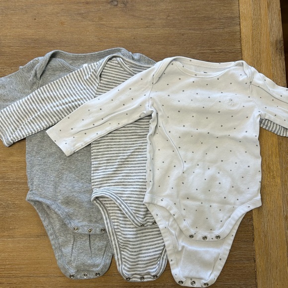 10-piece Baby Gap Longsleeve Bodysuit Bundle 18-24 month - Picture 3 of 4